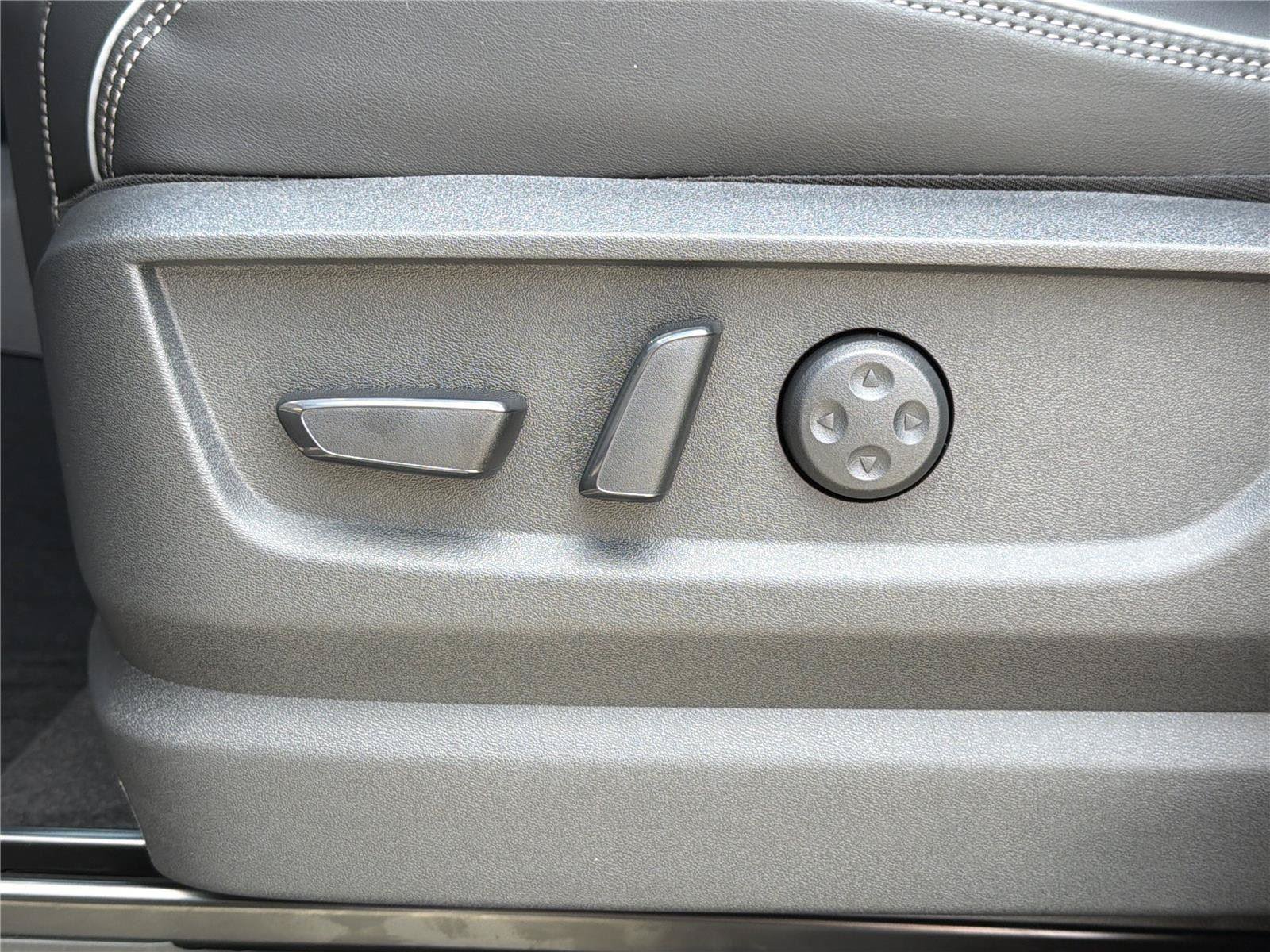 New 2026 INFINITI QX80 Luxe AWD/4WD image 15