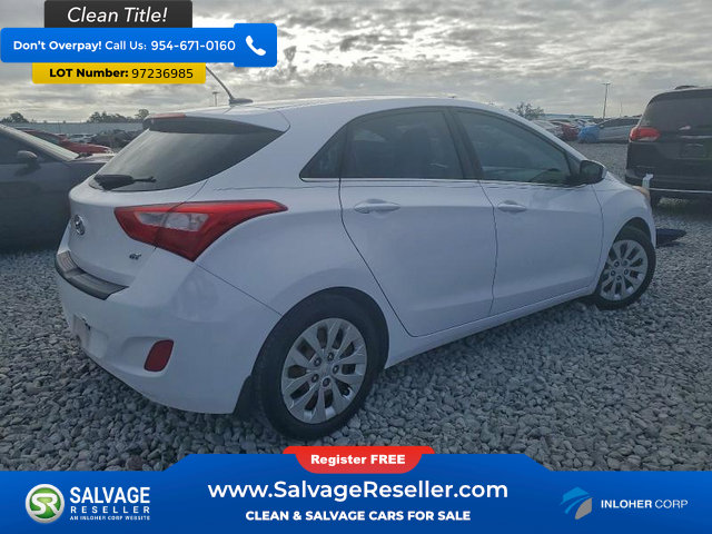 Used 2016 Hyundai Elantra GT image 4