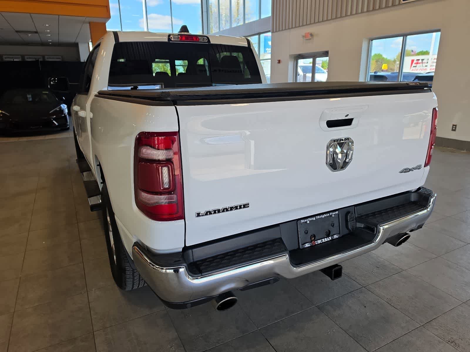 Used 2023 RAM 1500 Laramie AWD/4WD image 9