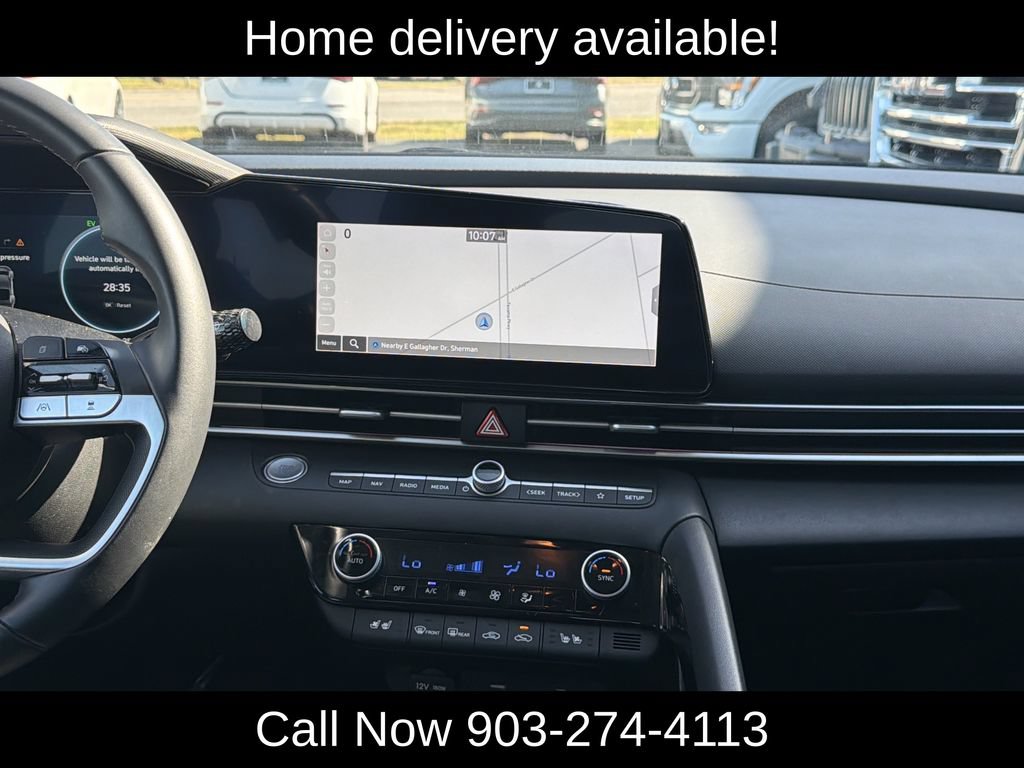Used 2025 Hyundai Elantra Limited FWD image 14