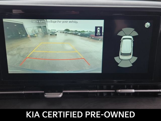 Certified 2022 Kia Carnival EX FWD image 16