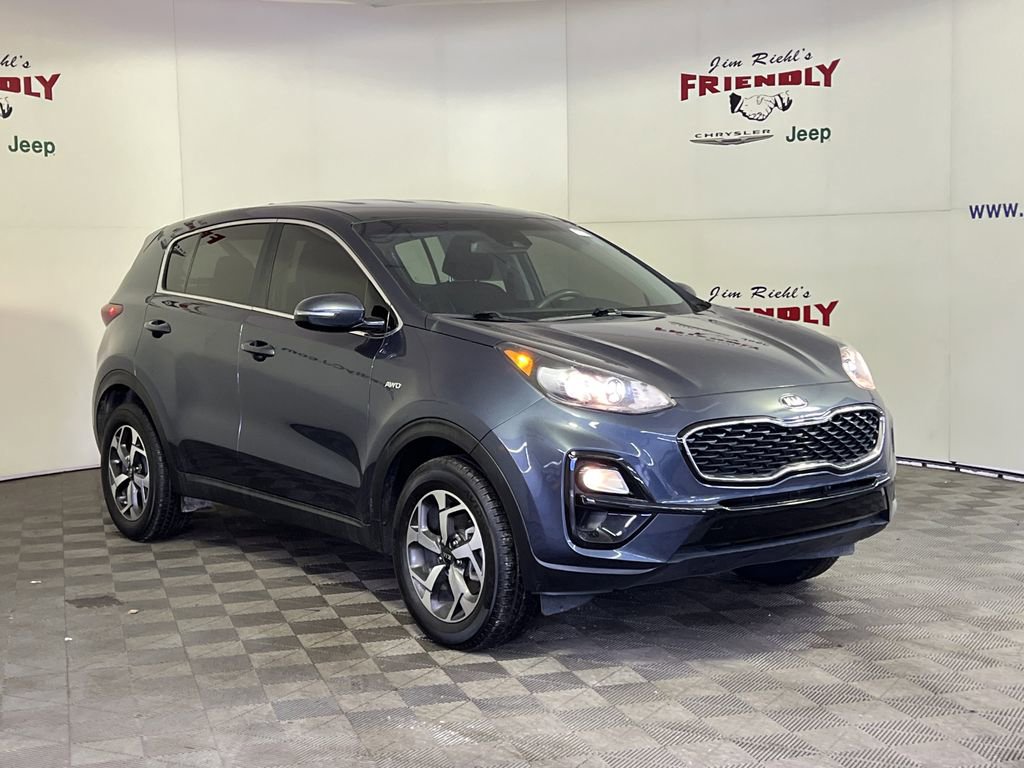 Used 2020 Kia Sportage LX w/ LX Popular Package image 3