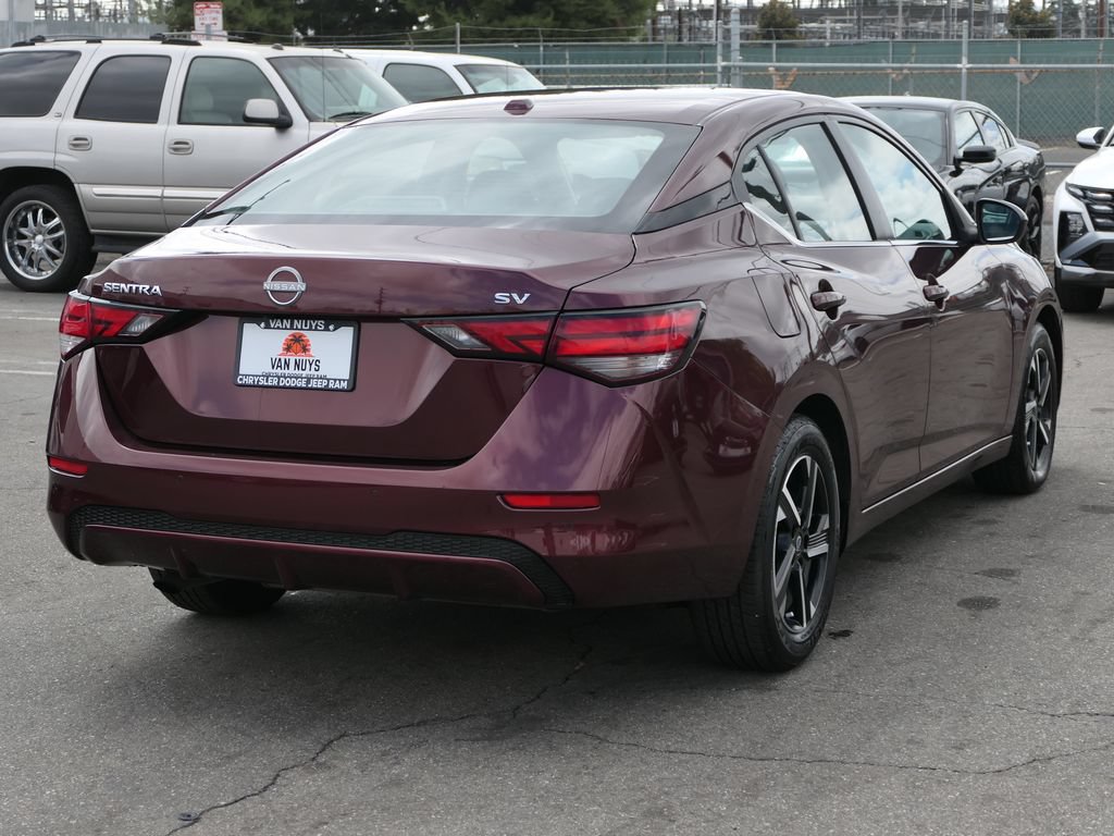 Used 2024 Nissan Sentra SV FWD image 3