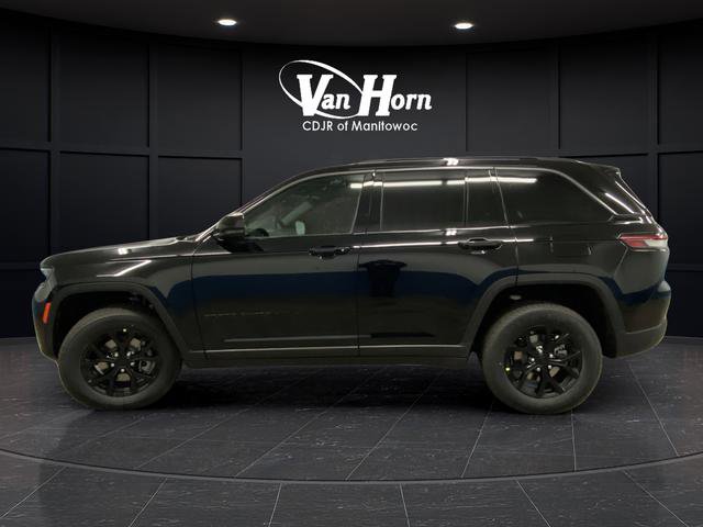 New 2026 Jeep Grand Cherokee Altitude image 13