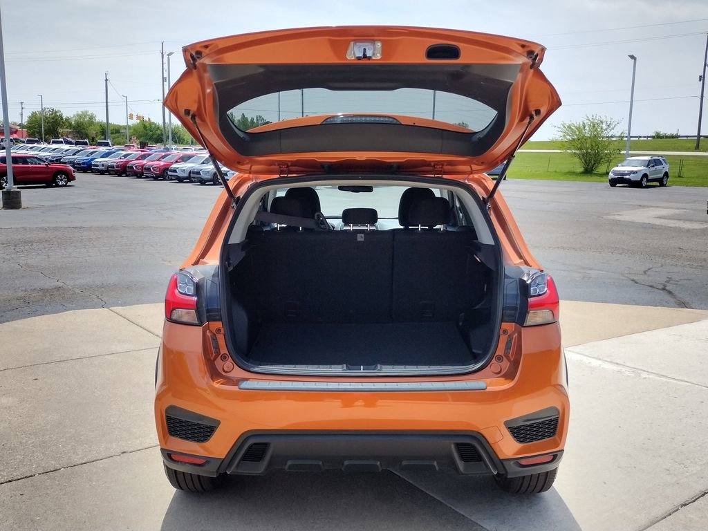 Used 2023 Mitsubishi Outlander Sport LE AWD/4WD image 15