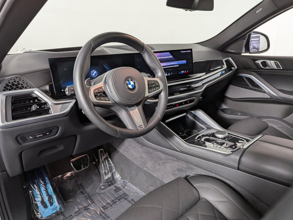 Certified 2024 BMW X6 xDrive40i w/ Premium Package AWD/4WD image 16