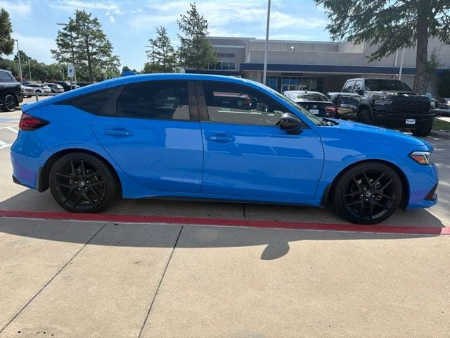 Used 2023 Honda Civic Sport image 4