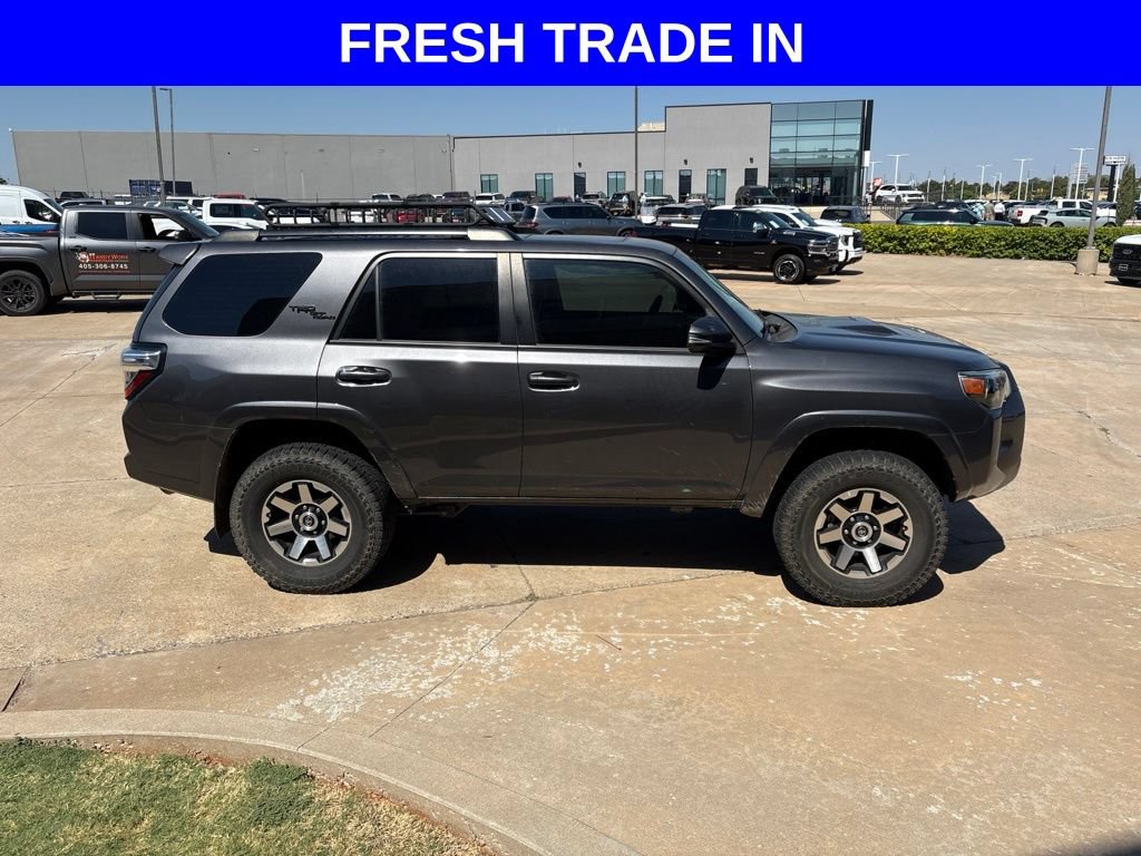 Used 2020 Toyota 4Runner TRD Off-Road Premium w/ Moonroof Package AWD/4WD image 3