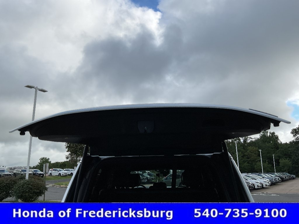 Used 2024 Jeep Wagoneer Series II w/ Flexible Seating Group AWD/4WD image 17