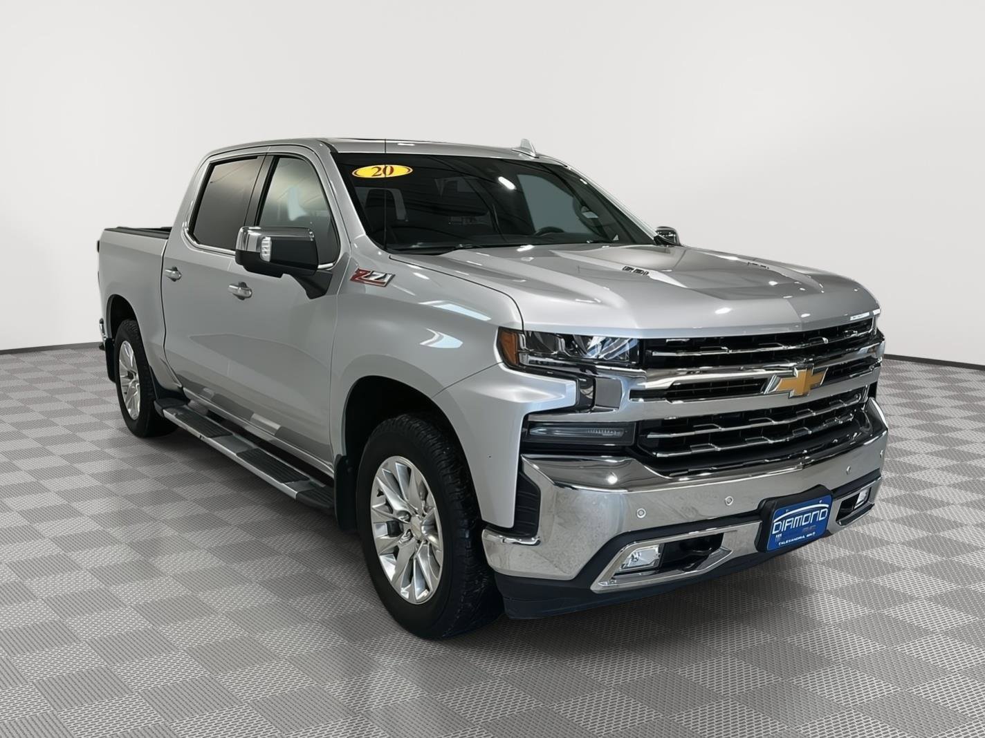 Used 2020 Chevrolet Silverado 1500 LTZ w/ LTZ Premium Package AWD/4WD image 7