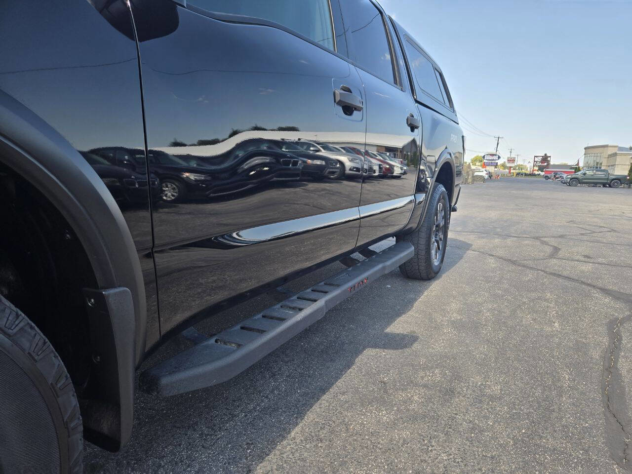 Used 2020 Nissan Titan PRO-4X w/ Pro-4x Utility Package image 13