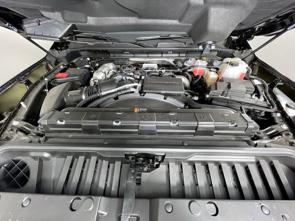 Used 2024 GMC Sierra 2500 AT4X image 31