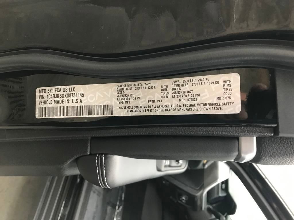 New 2025 Jeep Grand Cherokee L Limited image 45