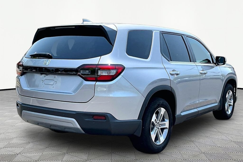 Certified 2025 Honda Pilot EX-L image 5