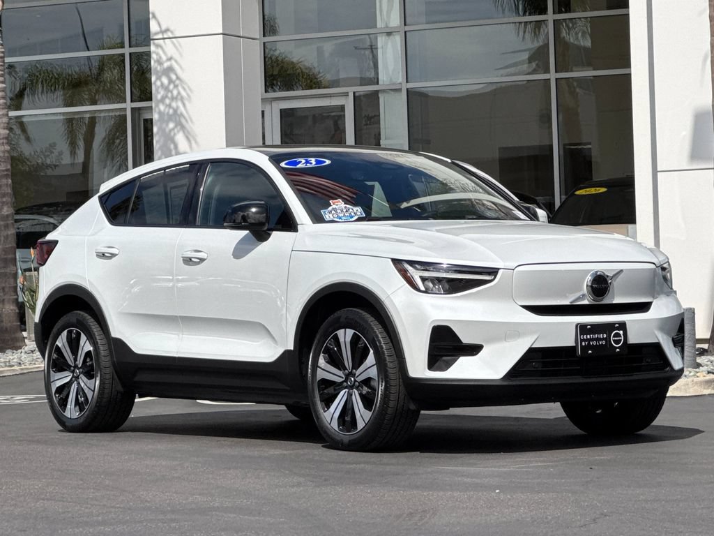 Certified 2023 Volvo C40 Recharge Core AWD/4WD image 7