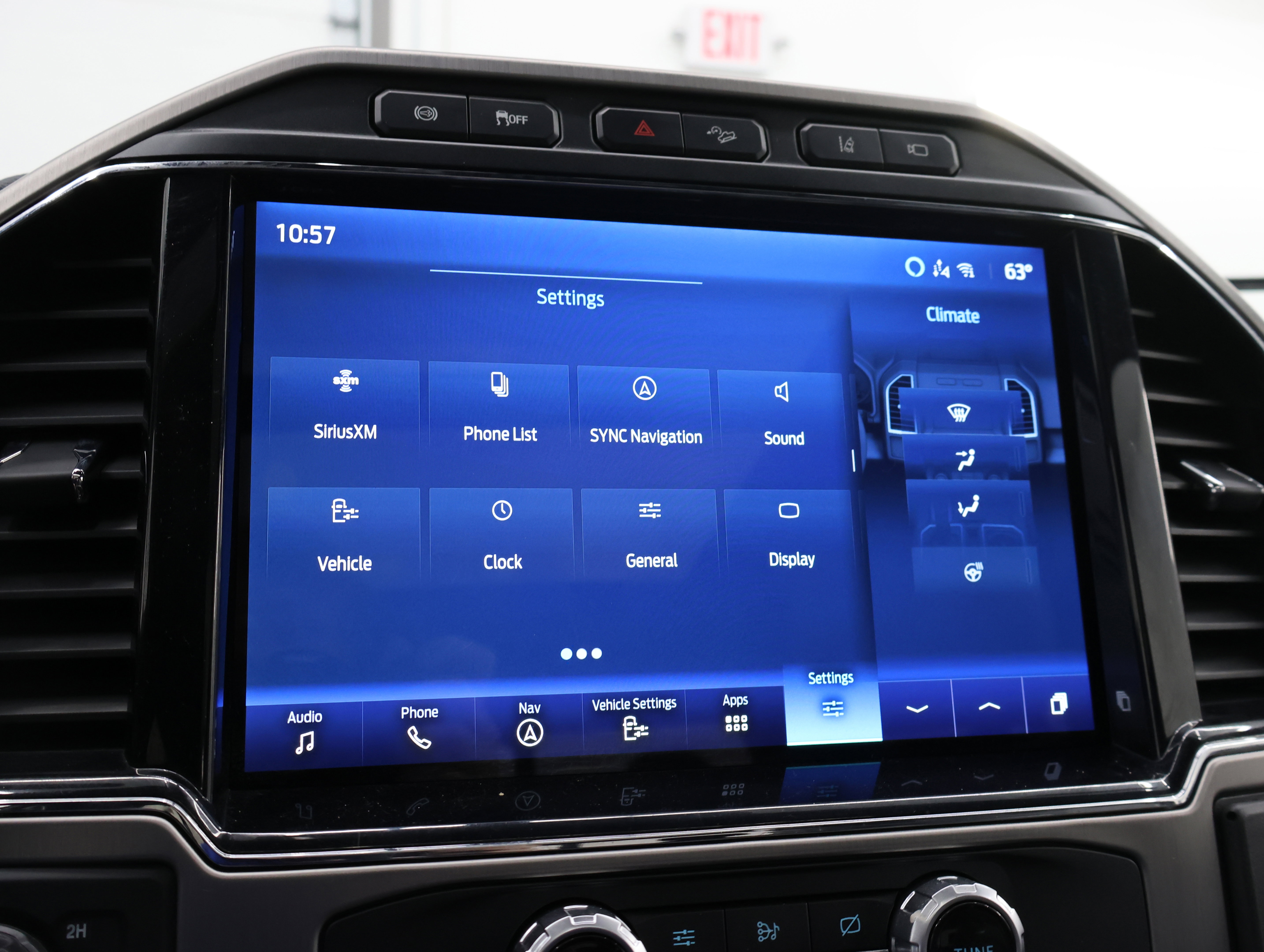 Used 2022 Ford F350 Platinum AWD/4WD image 62