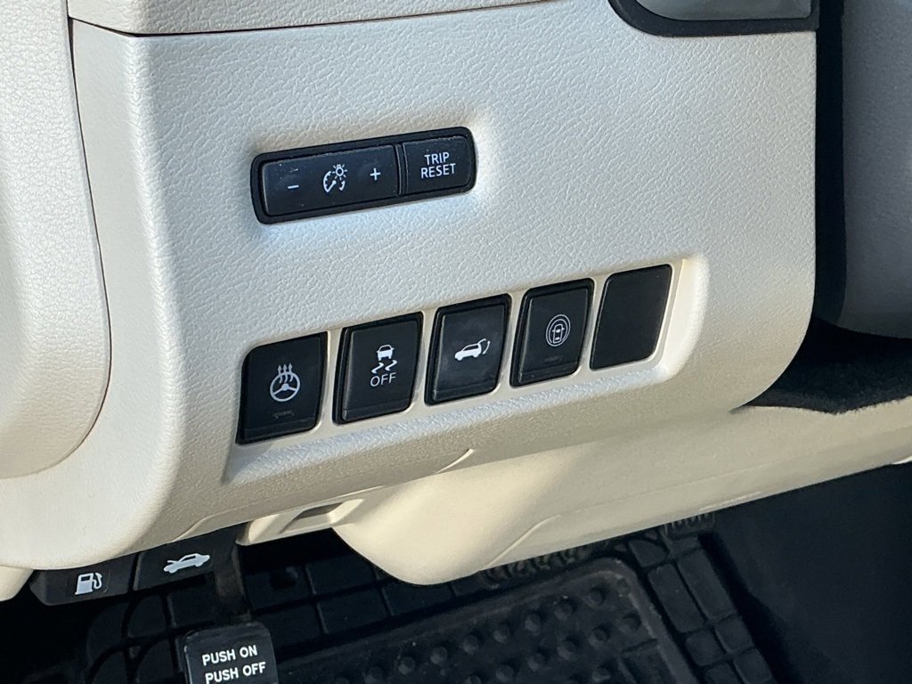 Used 2021 Nissan Murano Platinum w/ Cargo Package image 6