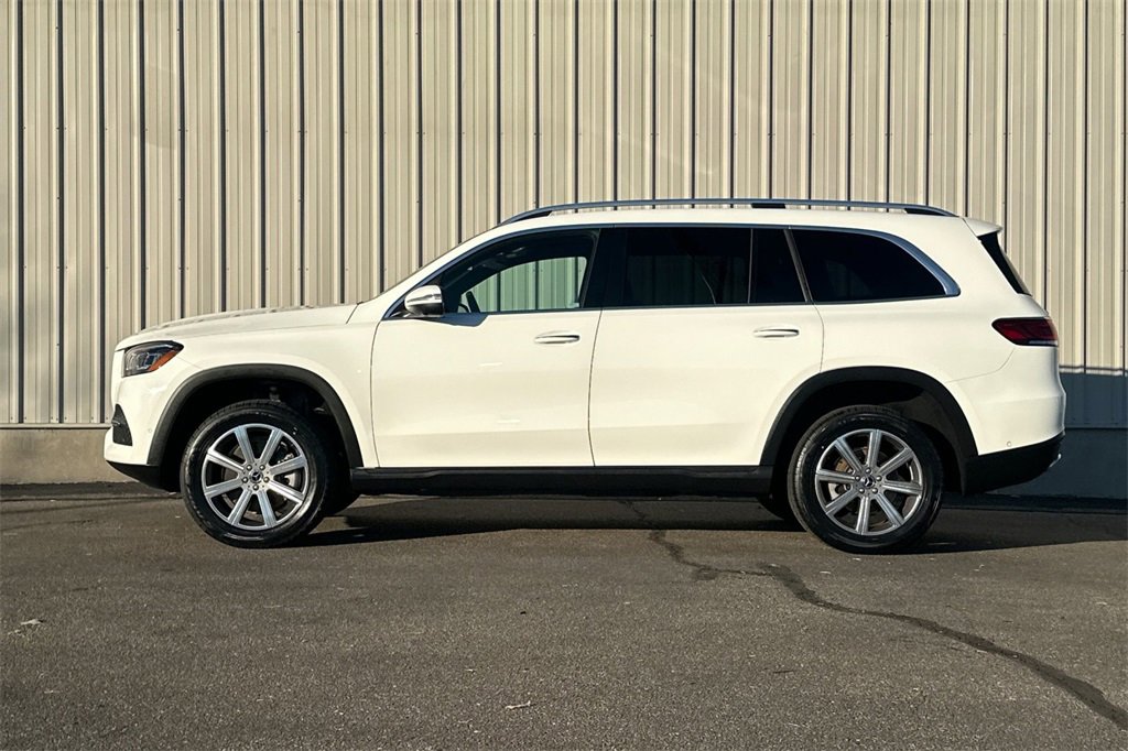 Used 2022 Mercedes-Benz GLS 450 4MATIC image 7
