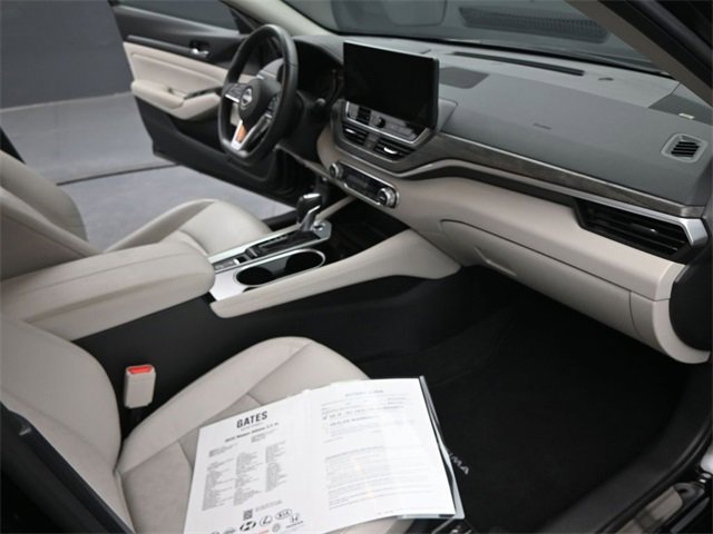 Used 2025 Nissan Altima 2.5 SL image 30
