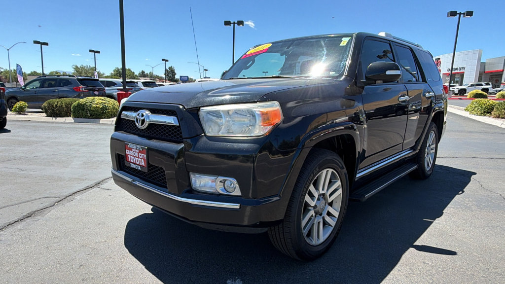 Used 2011 Toyota 4Runner Limited AWD/4WD image 7