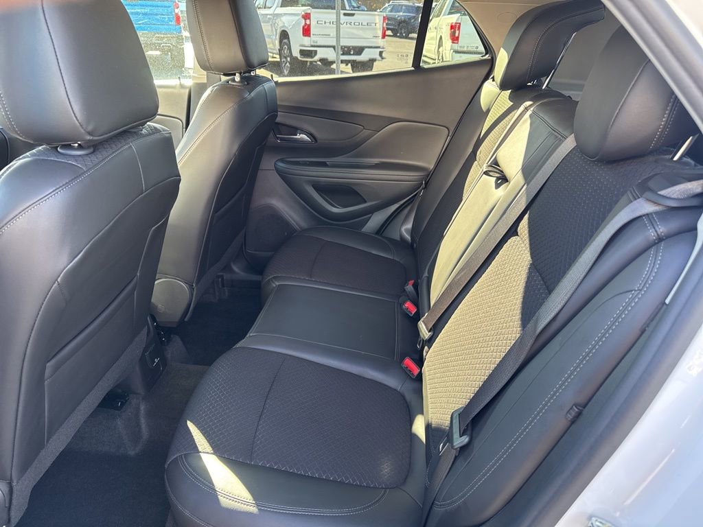 Certified 2022 Buick Encore Preferred w/ Safety Package image 4