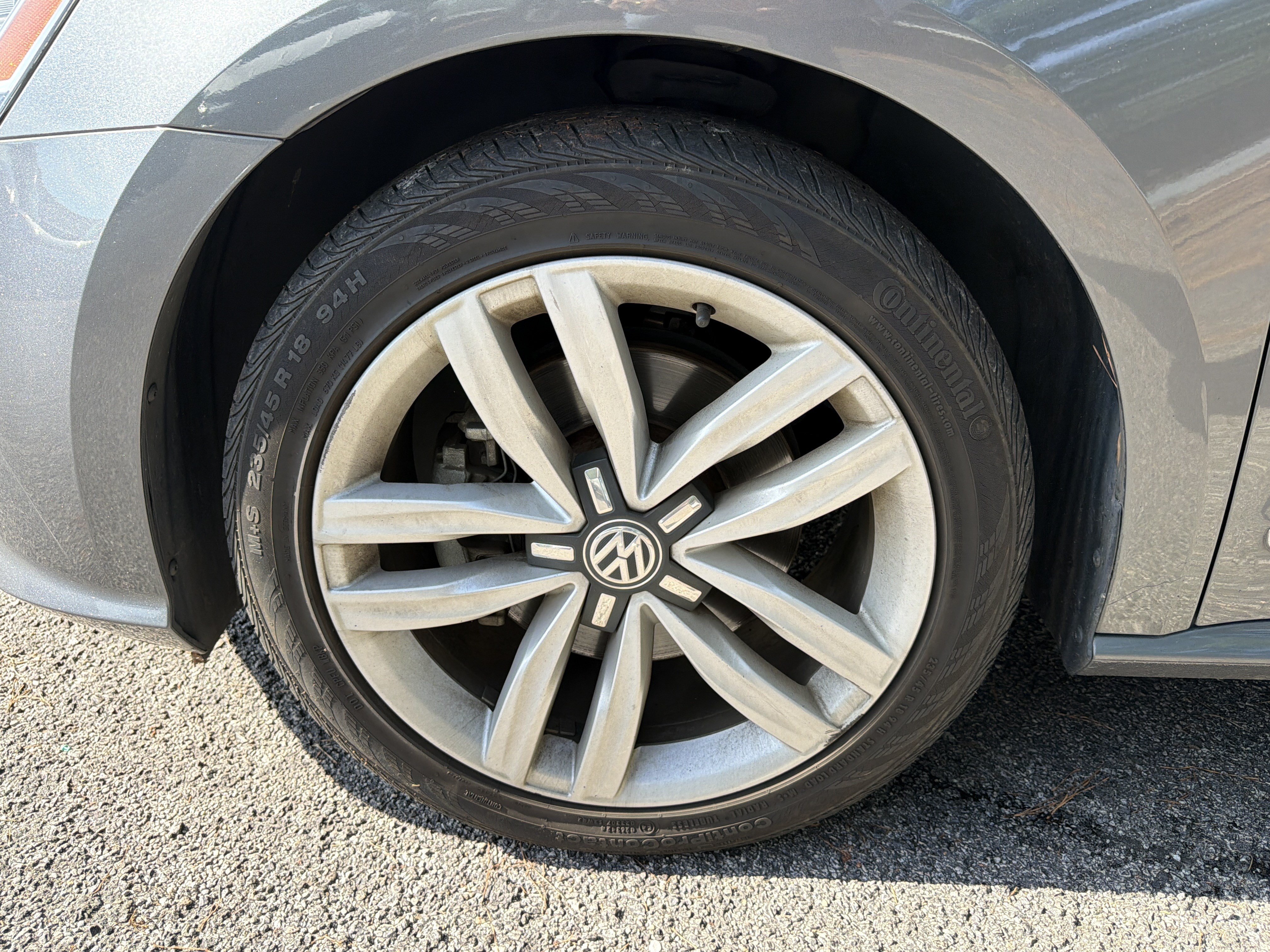 Used 2017 Volkswagen Passat 1.8T SE FWD image 7