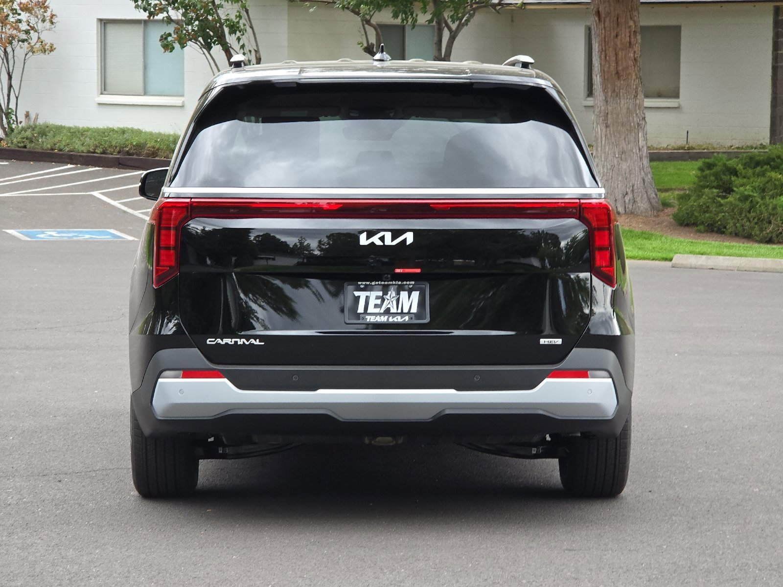 New 2026 Kia Carnival EX image 5