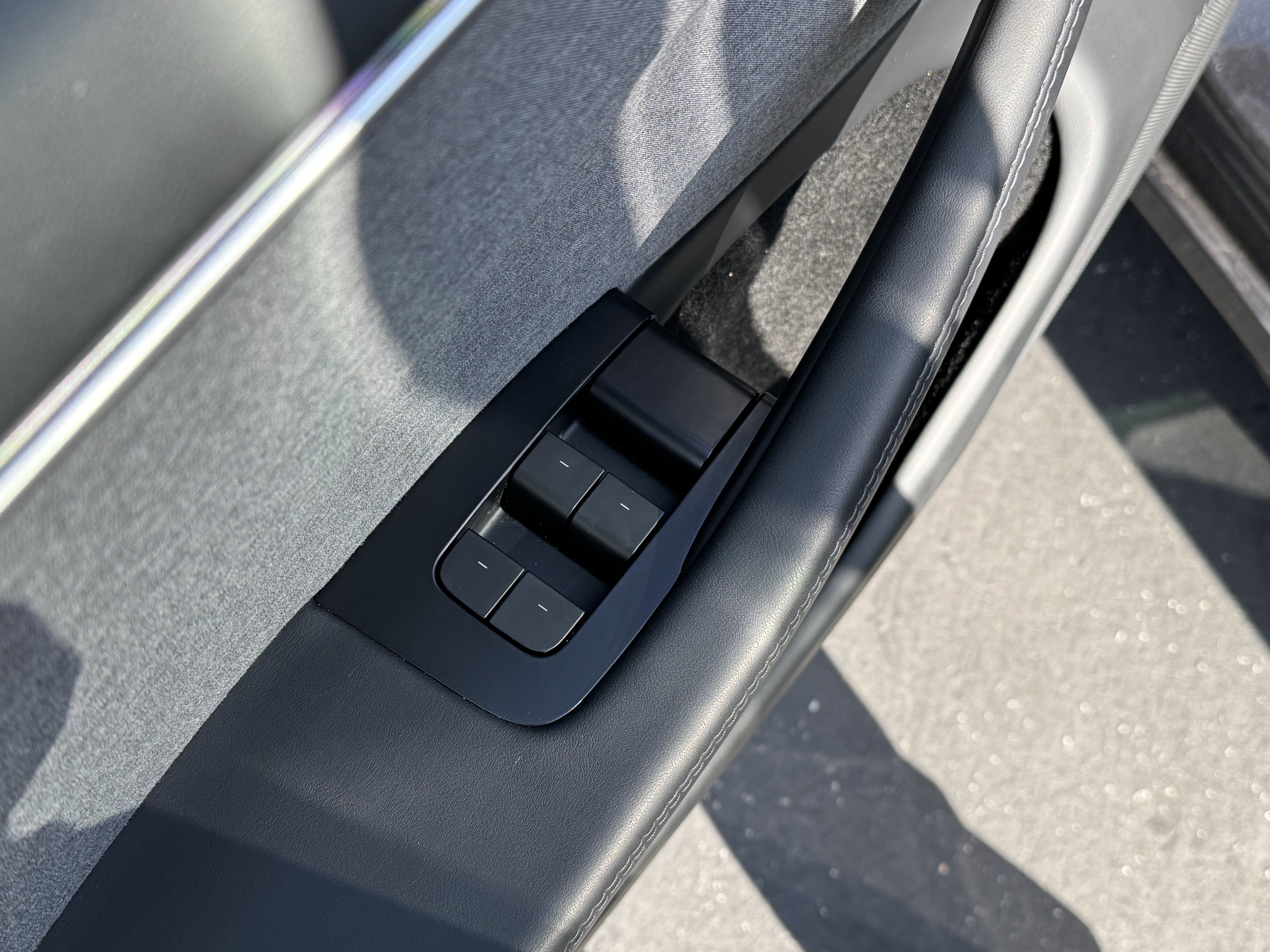 Used 2024 Tesla Model 3 Standard Range RWD image 14