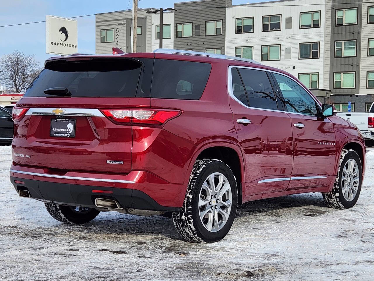 Used 2018 Chevrolet Traverse Premier image 9