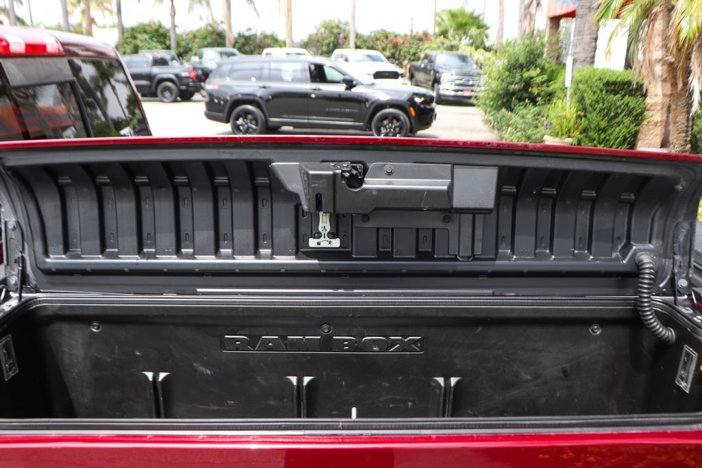 Used 2018 RAM 1500 Rebel w/ Luxury Group AWD/4WD image 6