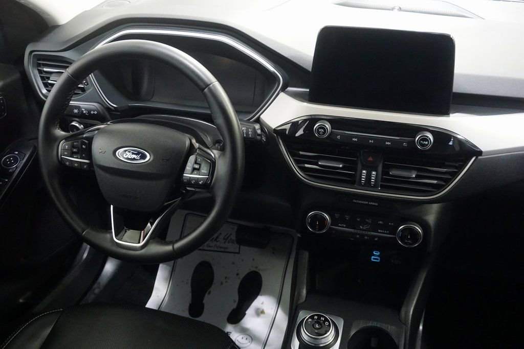 Used 2022 Ford Escape SEL w/ Technology Package image 33