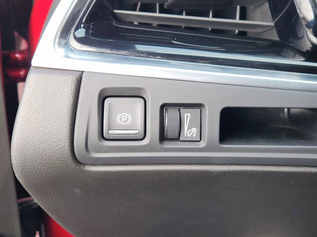 Certified 2020 Cadillac XT6 Premium Luxury image 22