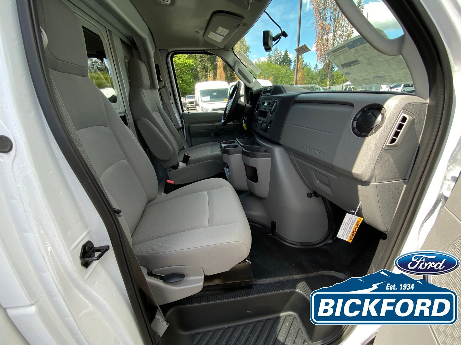 New 2025 Ford E-350 and Econoline 350 Super Duty w/ Power Equipment Group image 17