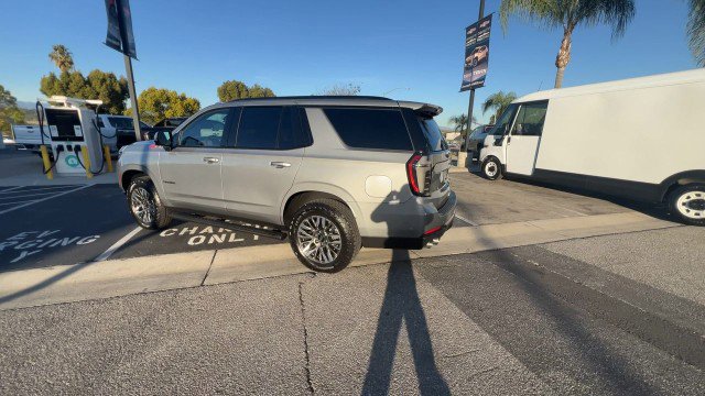 Used 2025 Chevrolet Tahoe Z71 w/ Comfort Package image 6