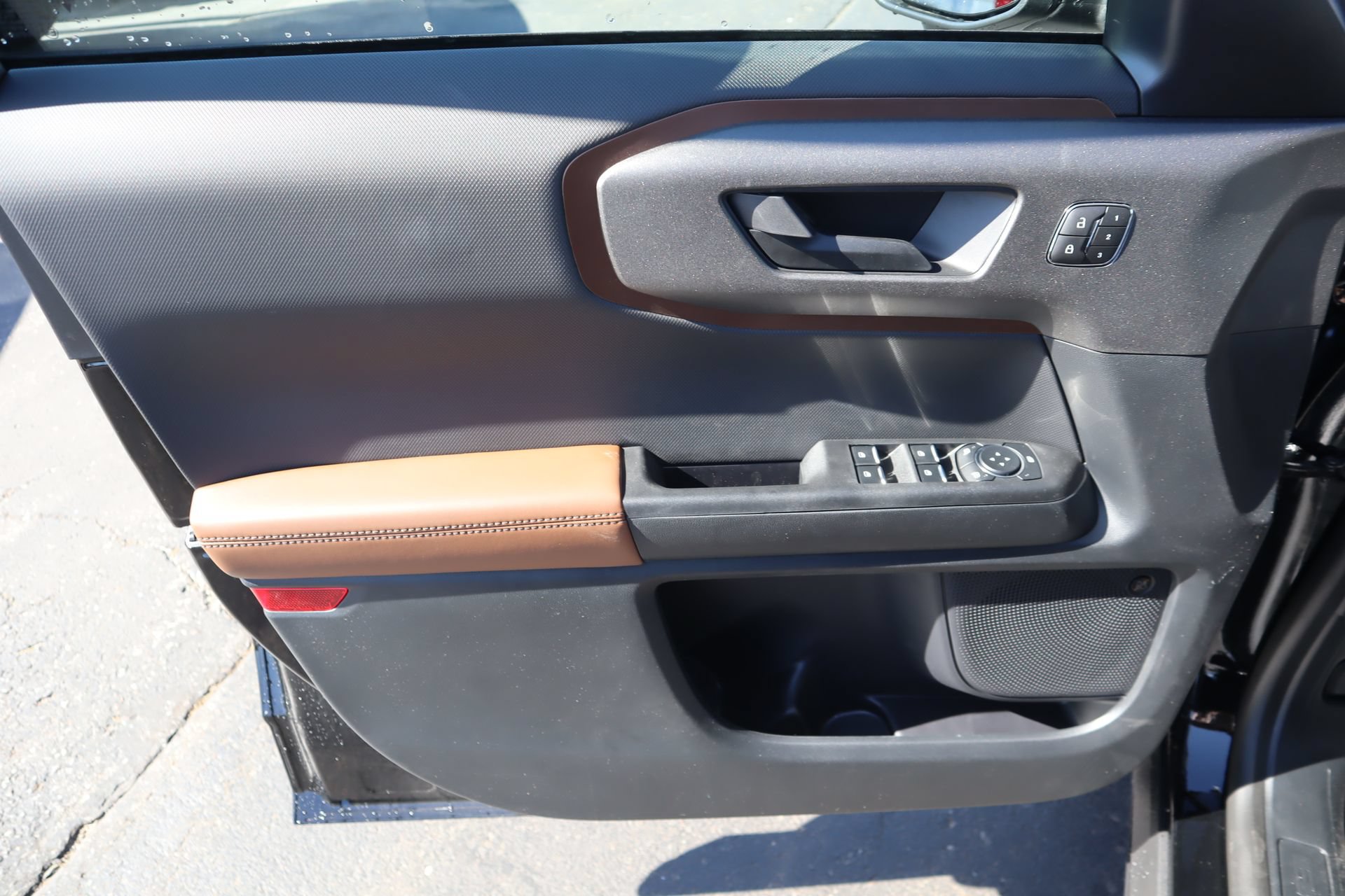 New 2026 Ford Bronco Sport Outer Banks w/ Outer Banks Tech Package+ AWD/4WD image 16