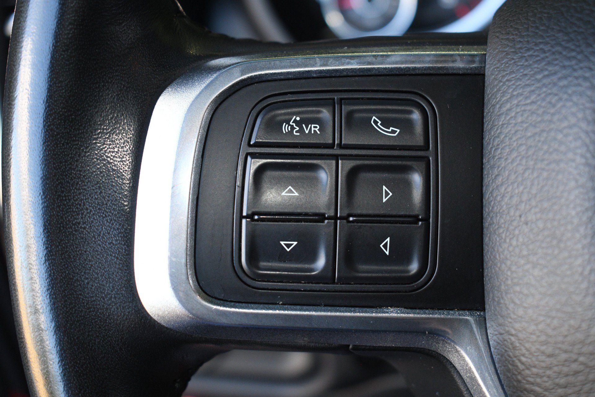 Used 2020 RAM 2500 Laramie w/ Night Edition AWD/4WD image 29