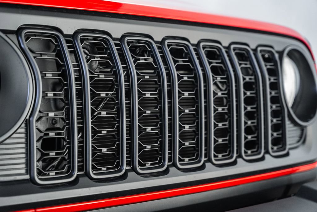 New 2025 Jeep Gladiator Sport image 9