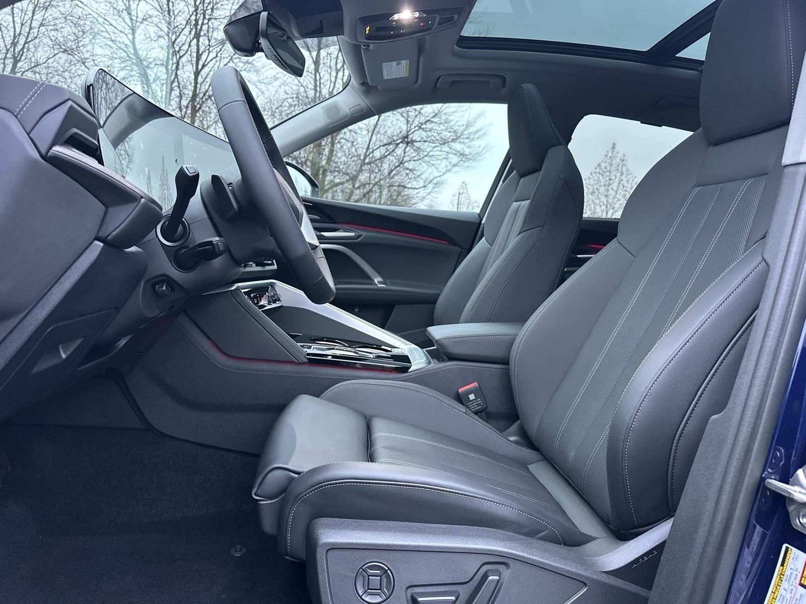 New 2025 Audi Q5 Premium Plus AWD/4WD image 24