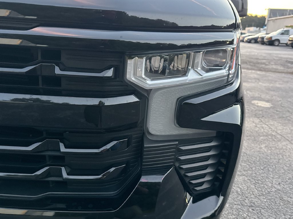 Used 2022 Chevrolet Silverado 1500 RST w/ Z71 Off-Road Package AWD/4WD image 10