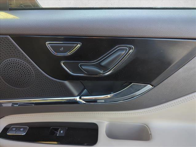Used 2024 Lincoln Corsair AWD w/ Equipment Group 101A image 23