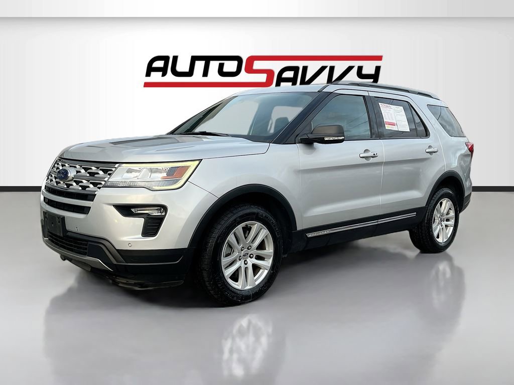 Used 2019 Ford Explorer XLT w/ Equipment Group 202A image 3