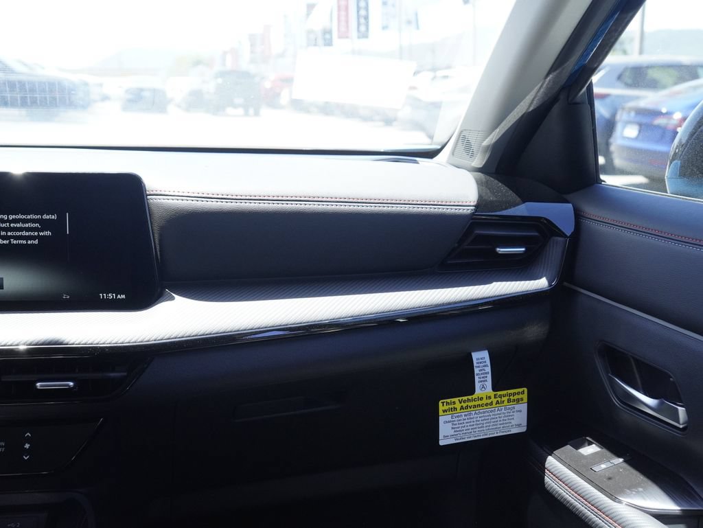 New 2026 Nissan Kicks SR FWD image 28