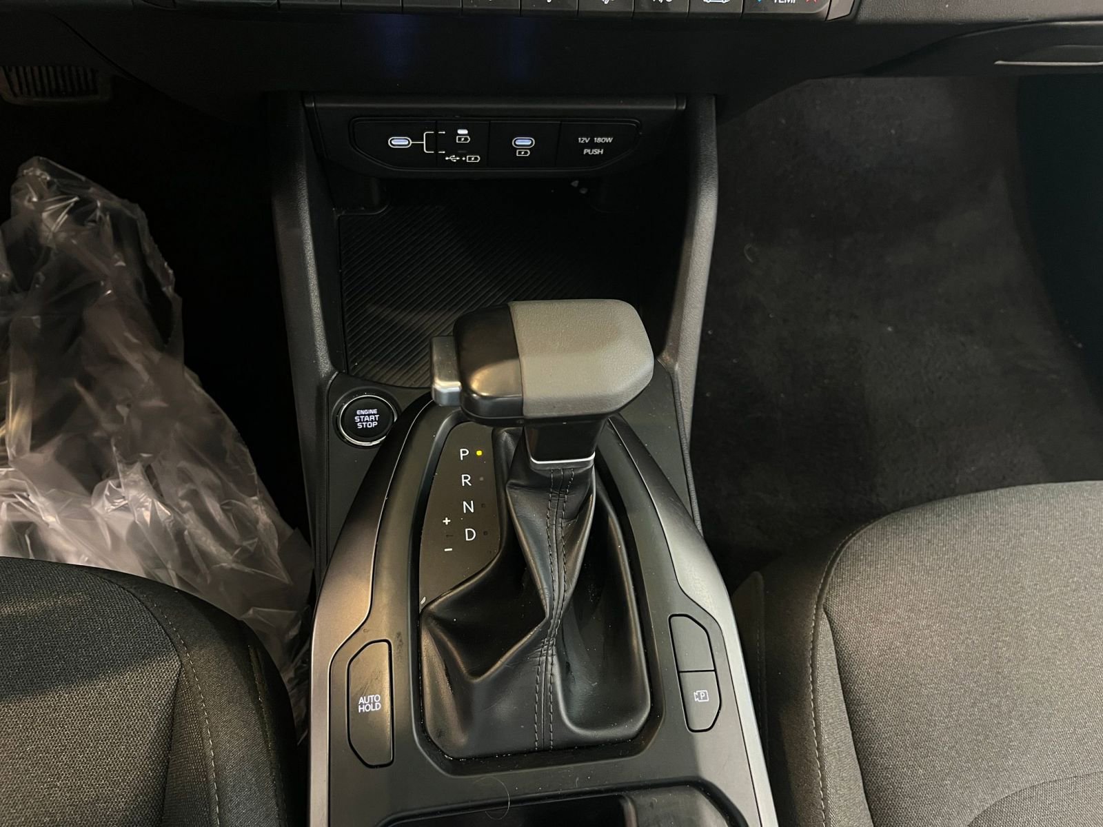 Used 2025 Kia K4 LXS image 40