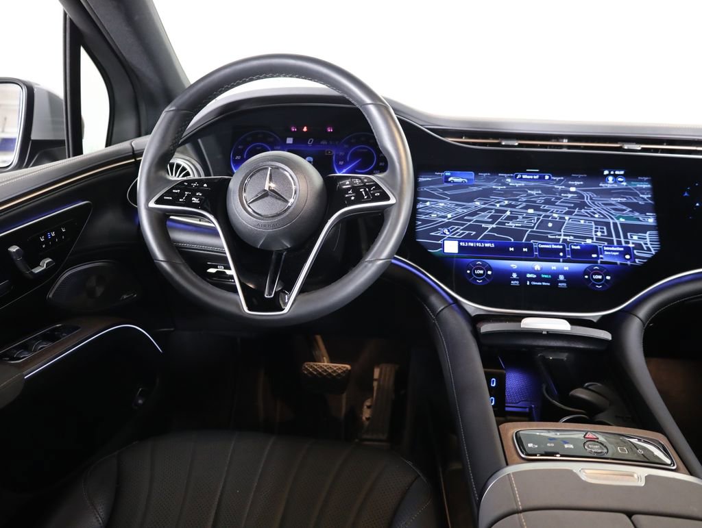 Used 2023 Mercedes-Benz EQS 580 4MATIC SUV image 36