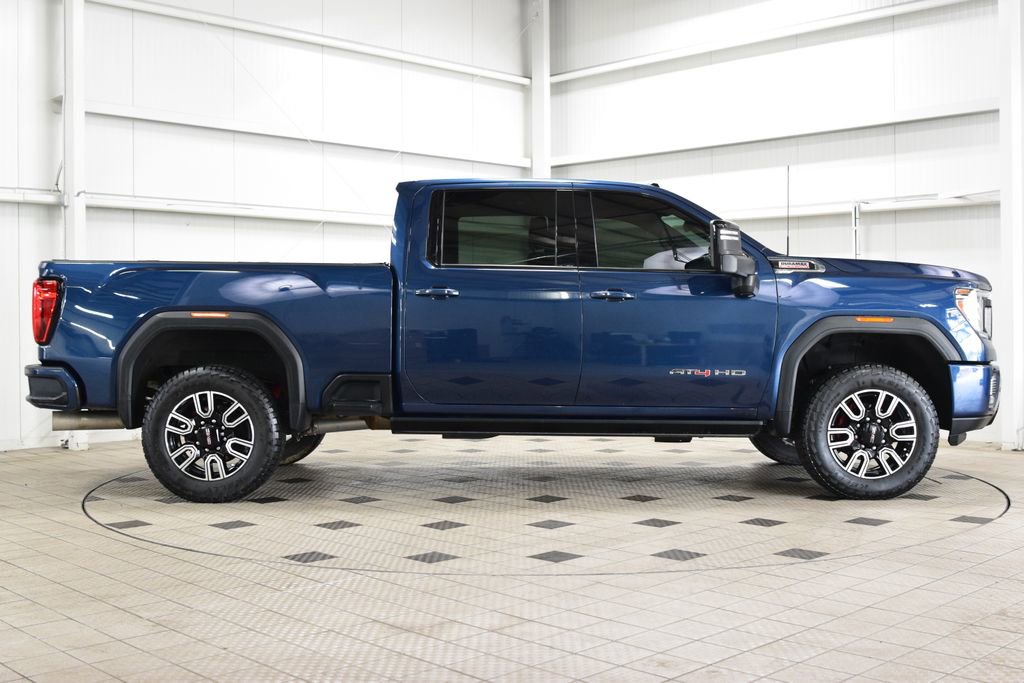 Used 2021 GMC Sierra 2500 AT4 w/ AT4 Premium Plus Package AWD/4WD image 9