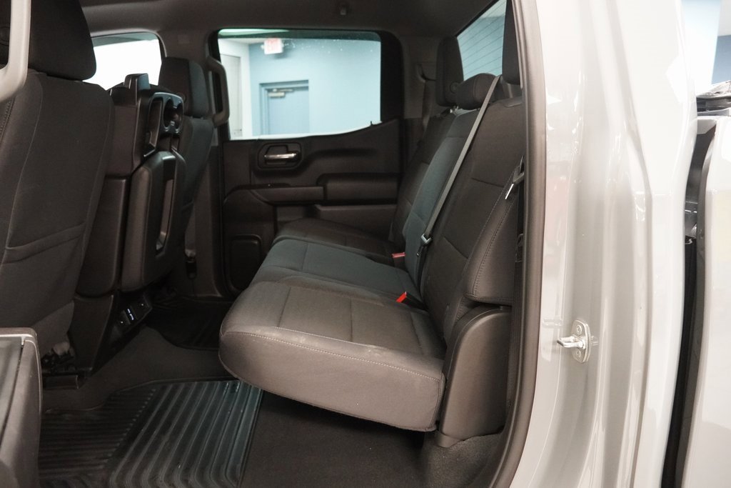 Used 2024 Chevrolet Silverado 1500 Custom Trail Boss w/ LPO, Dark Essentials Package image 24