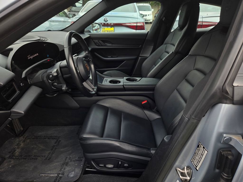 Used 2023 Porsche Taycan w/ Premium Package image 21