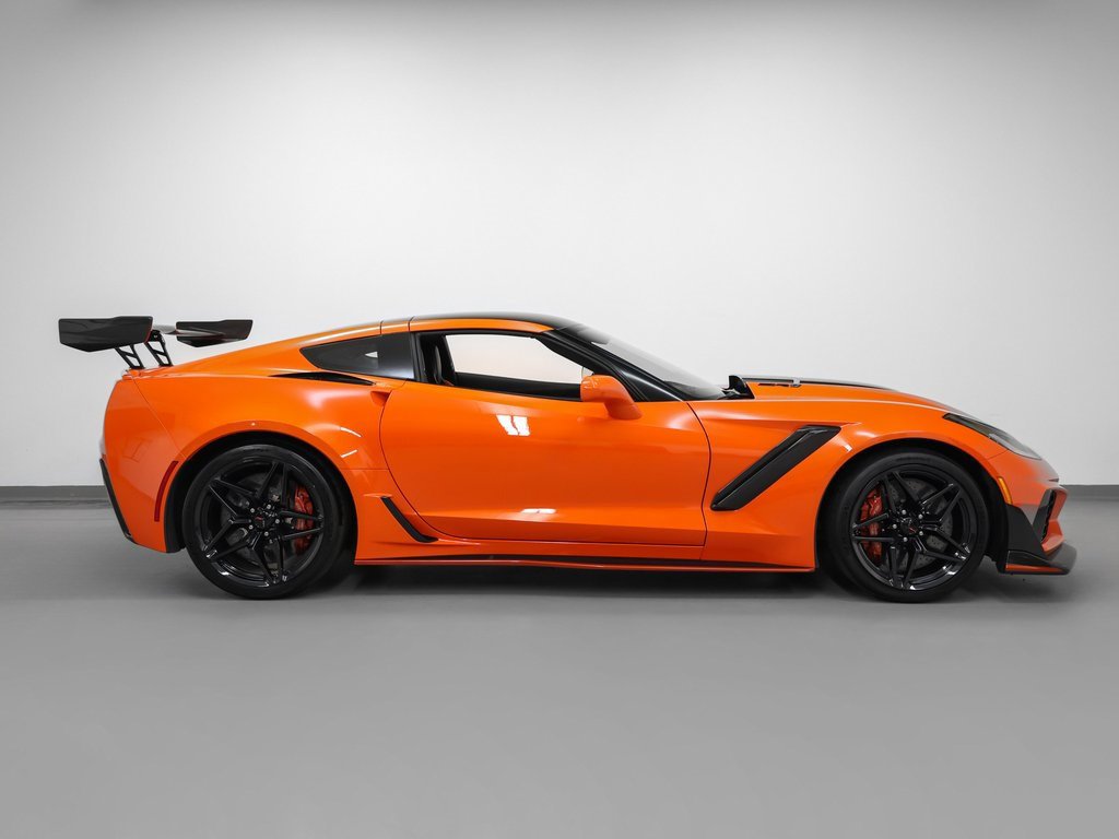 Used 2019 Chevrolet Corvette ZR1 image 9