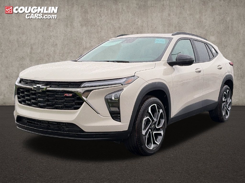 New 2026 Chevrolet Trax RS w/ Sunroof Package FWD image 3