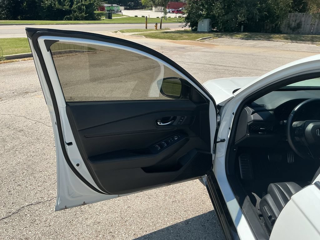 Used 2023 Honda Accord Sport image 10